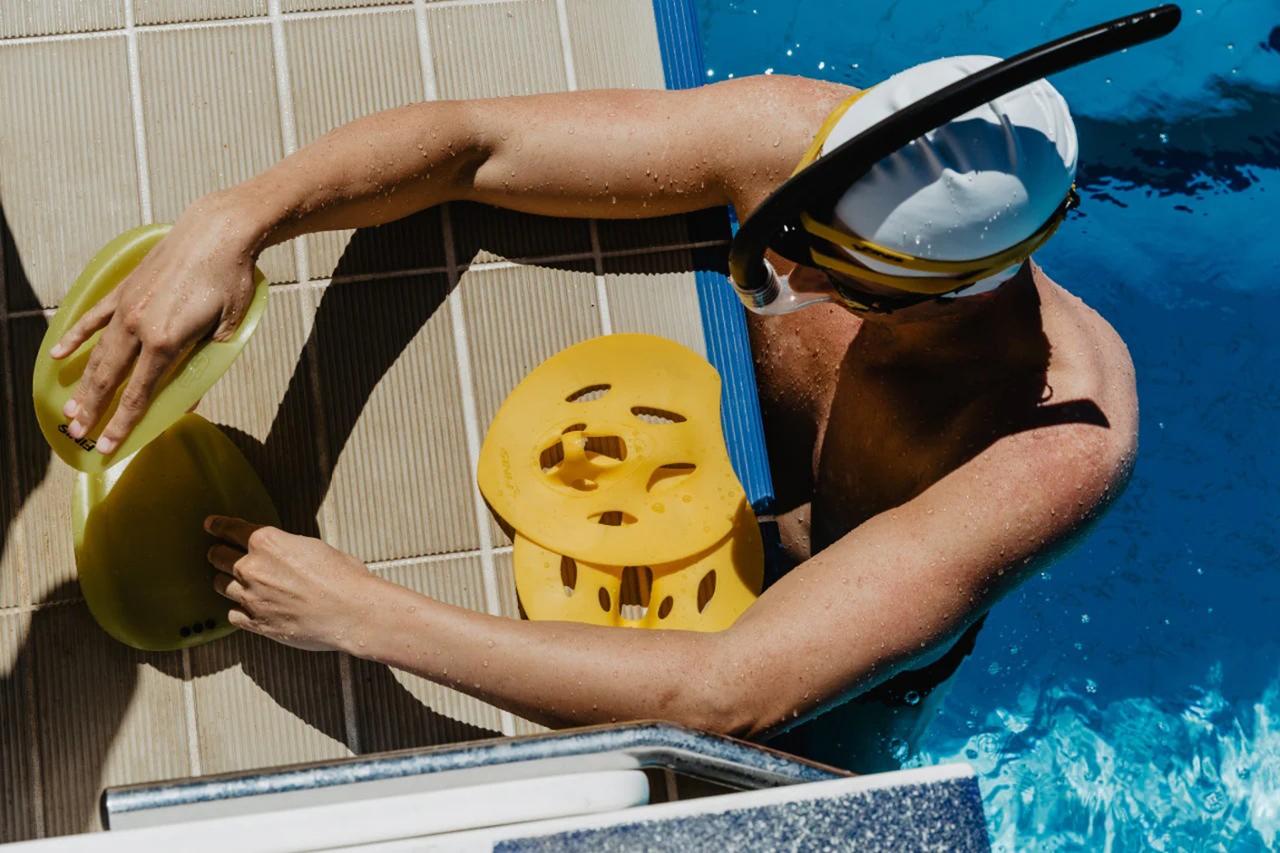 FINIS Performance Training Pack | Powered by Givergy